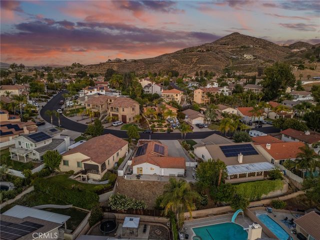 30265 Buck Tail Drive, Canyon Lake, CA 92587