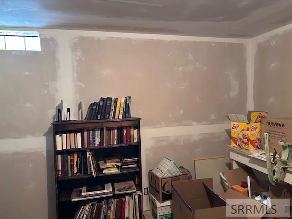 Image 18 of property listing at 370 S Amy Lane, Idaho Falls, ID 83401