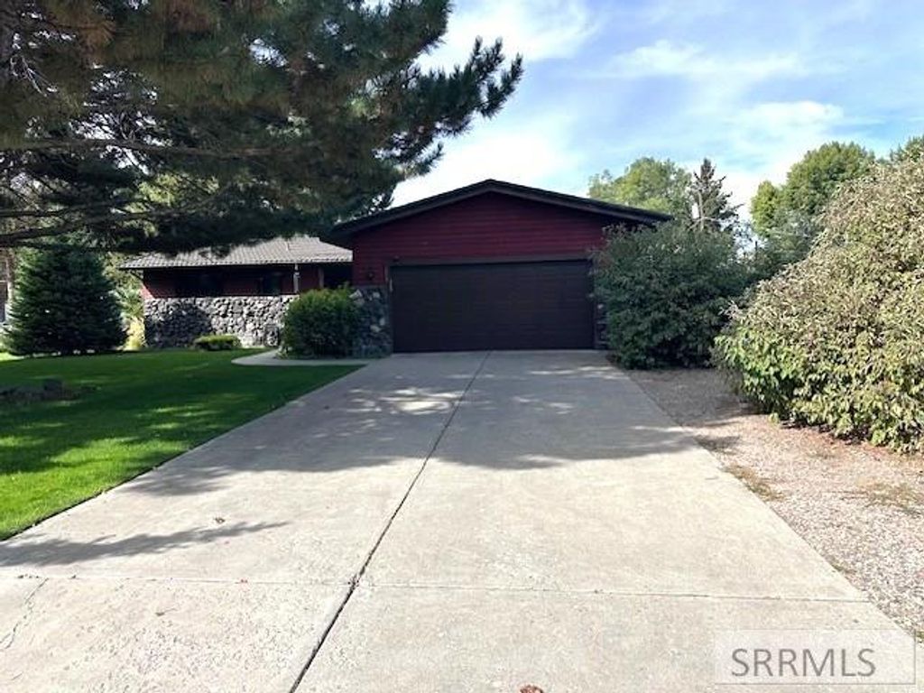 Image 25 of property listing at 370 S Amy Lane, Idaho Falls, ID 83401