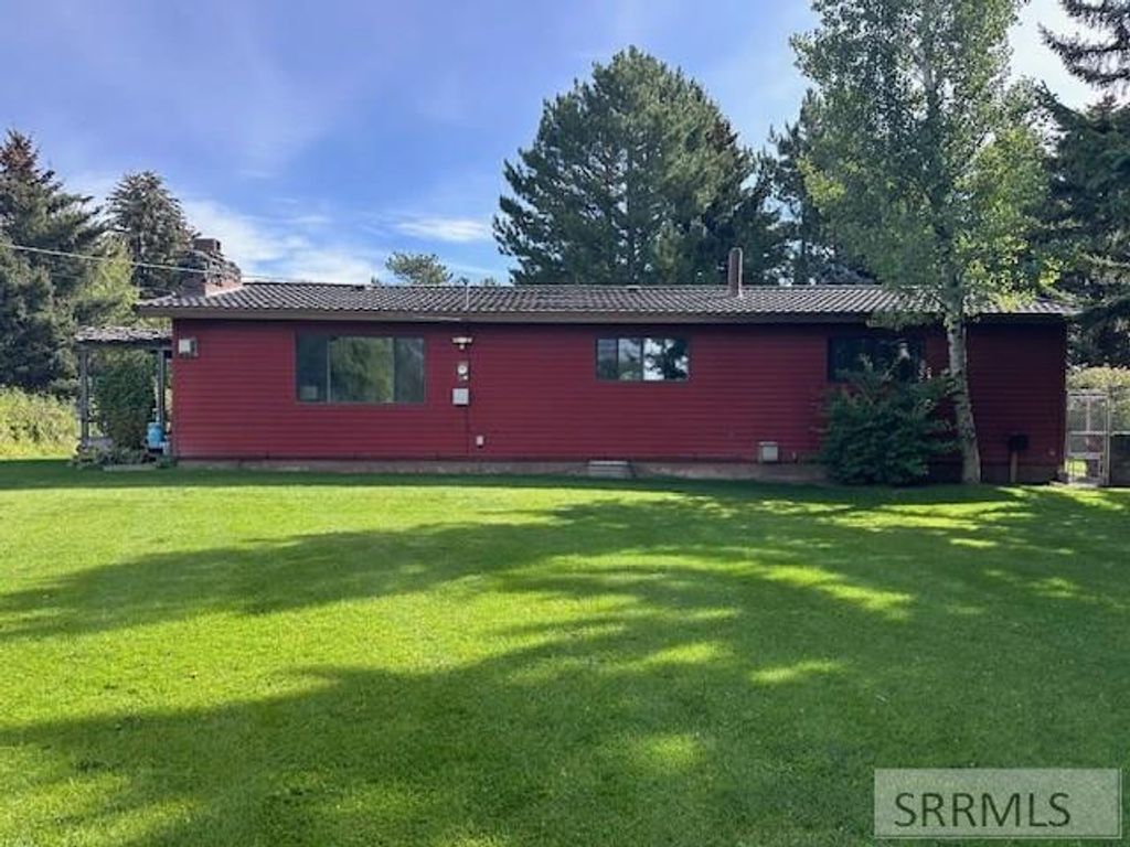 Image 26 of property listing at 370 S Amy Lane, Idaho Falls, ID 83401