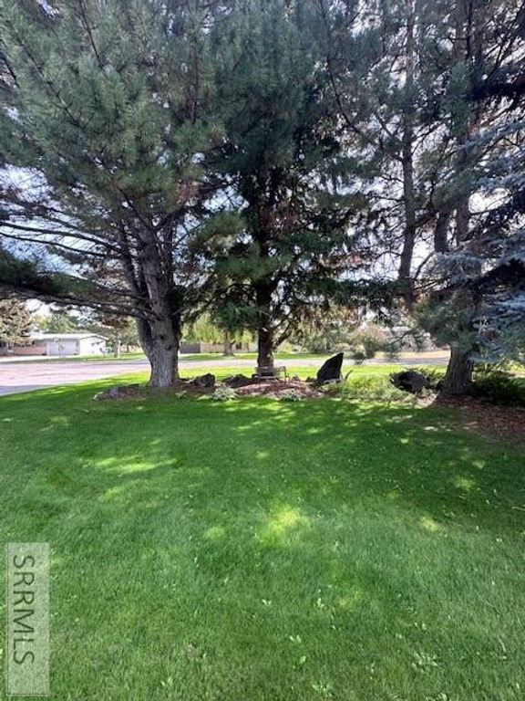 Image 37 of property listing at 370 S Amy Lane, Idaho Falls, ID 83401