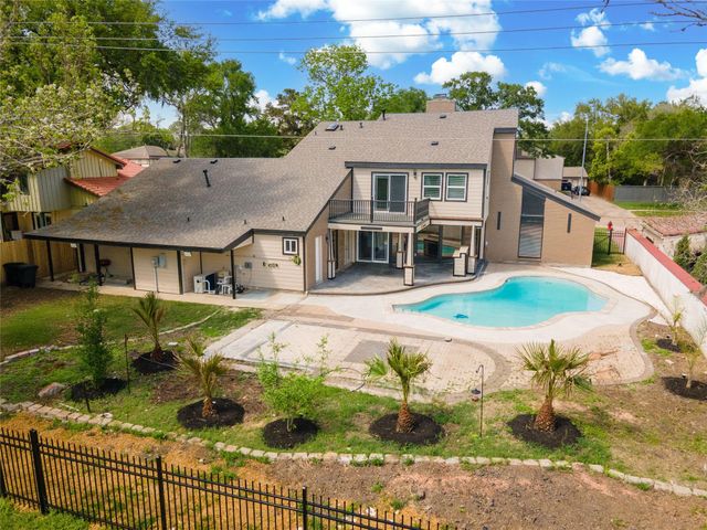 16406 Brook Forest Drive, Houston, TX 77059
