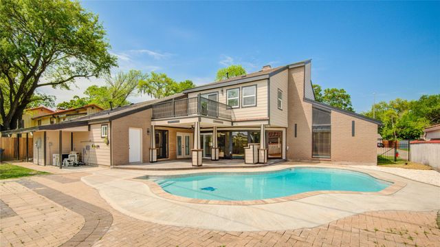 16406 Brook Forest Drive, Houston, TX 77059