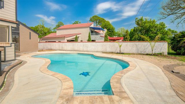 16406 Brook Forest Drive, Houston, TX 77059