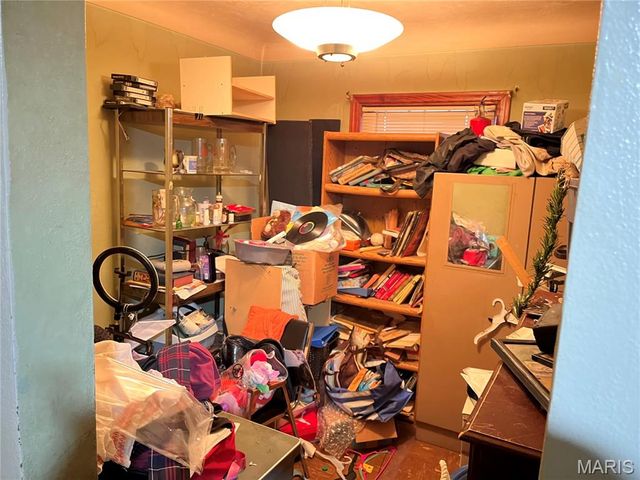 5430 Partridge Avenue, St Louis, MO 63120