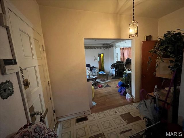 5430 Partridge Avenue, St Louis, MO 63120