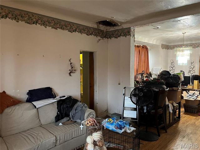 5430 Partridge Avenue, St Louis, MO 63120