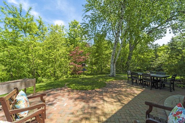 720 W Clovernook LANE, Glendale, WI 53217
