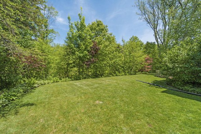 720 W Clovernook LANE, Glendale, WI 53217