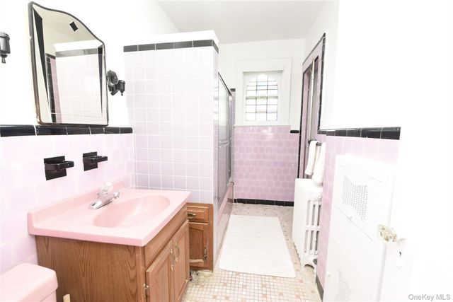 30-41 89th Street, East Elmhurst, NY 11369