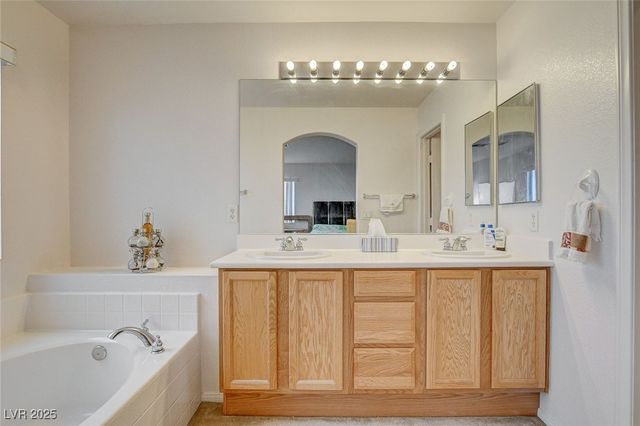 7427 Wagonwheel Ranch Way, Las Vegas, NV 89113