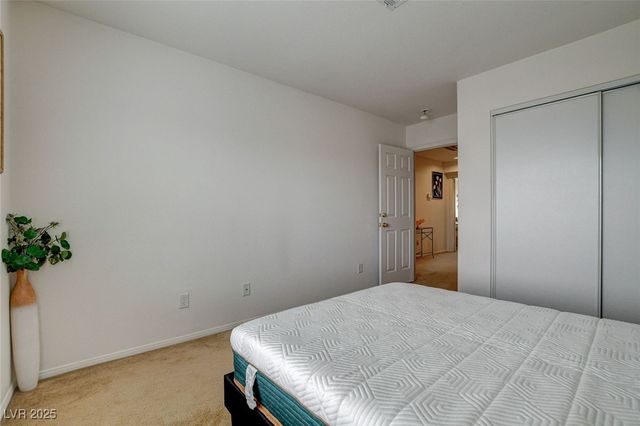 7427 Wagonwheel Ranch Way, Las Vegas, NV 89113