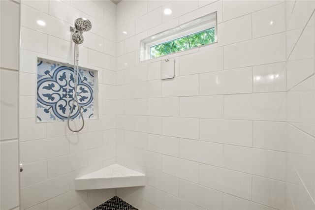 65 Hillcrest Drive, Tool, TX 75143