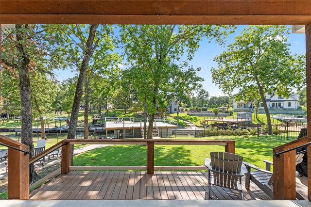 65 Hillcrest Drive, Tool, TX 75143