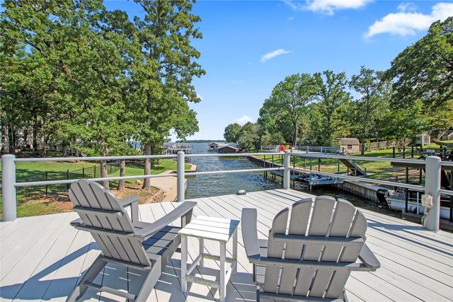 65 Hillcrest Drive, Tool, TX 75143