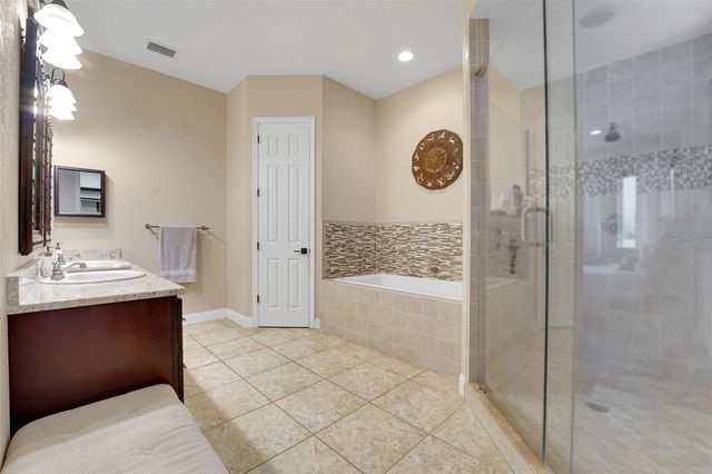 5911 OLD BERKLEY ROAD, Auburndale, FL 33823