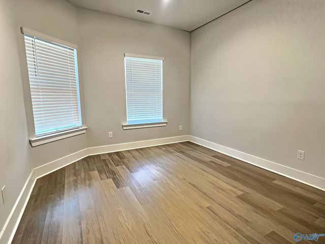 458 Raleigh Elm Drive, Huntsville, AL 35824