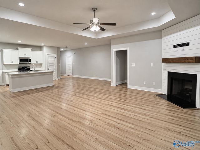 458 Raleigh Elm Drive, Huntsville, AL 35824