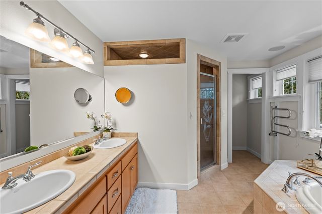 8711 92nd Street NW, Gig Harbor, WA 98332