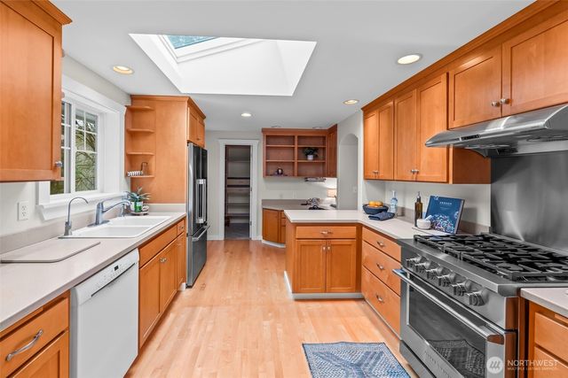 8711 92nd Street NW, Gig Harbor, WA 98332