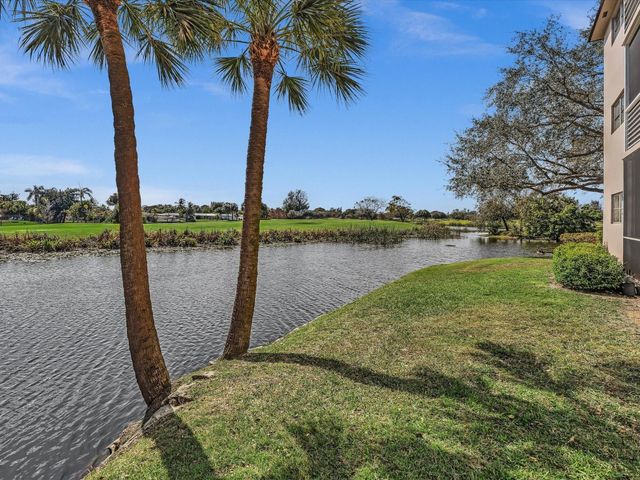 2451 SW 82nd Avenue 108, Davie, FL 33324