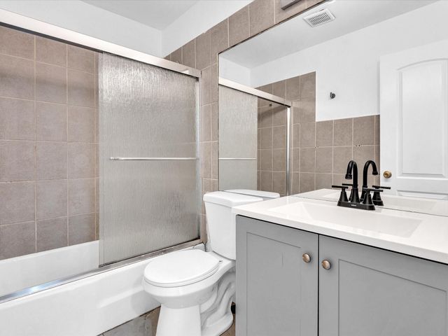 2451 SW 82nd Avenue 108, Davie, FL 33324