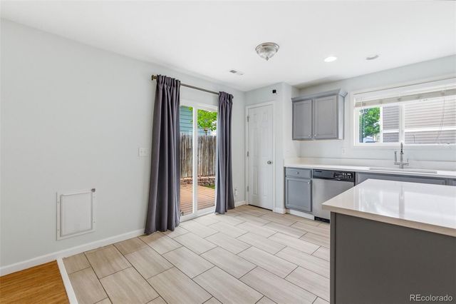 10598 Forester Place, Longmont, CO 80504