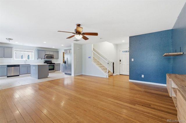 10598 Forester Place, Longmont, CO 80504