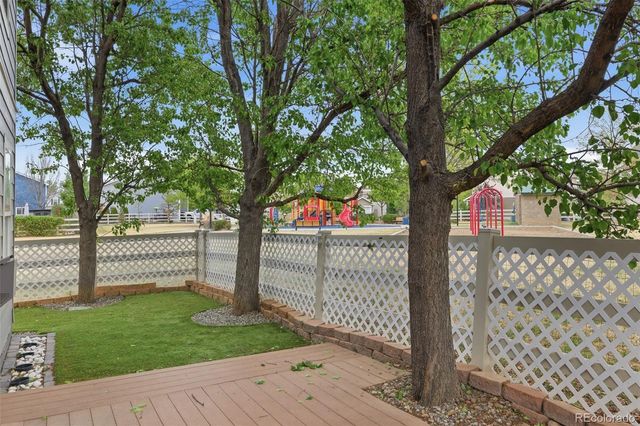 10598 Forester Place, Longmont, CO 80504