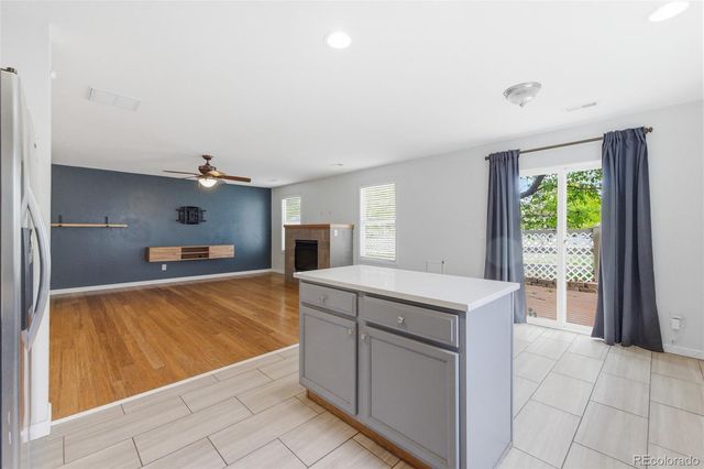 10598 Forester Place, Longmont, CO 80504