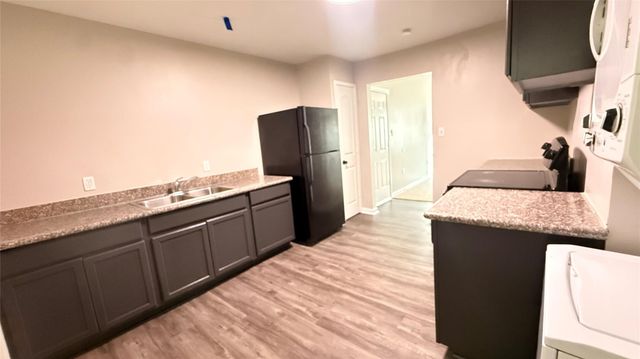 2619 Canfield Street 3, Houston, TX 77004