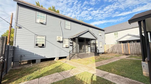 2619 Canfield Street 3, Houston, TX 77004