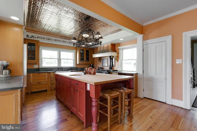 2379 PENDLETON RD, Mineral, VA 23117