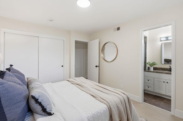 7317 Idle Wild Way, Sacramento, CA 95831