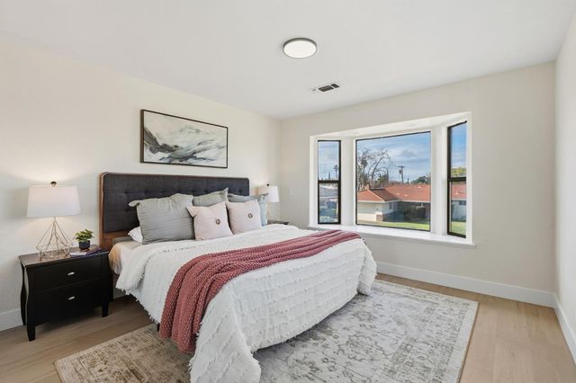 7317 Idle Wild Way, Sacramento, CA 95831