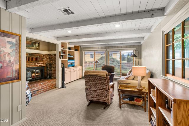2502 Dellwood, Medford, OR 97504