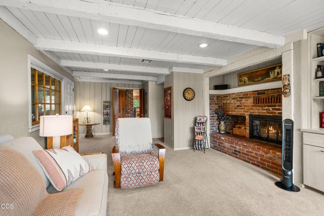 2502 Dellwood, Medford, OR 97504