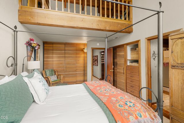 2502 Dellwood, Medford, OR 97504