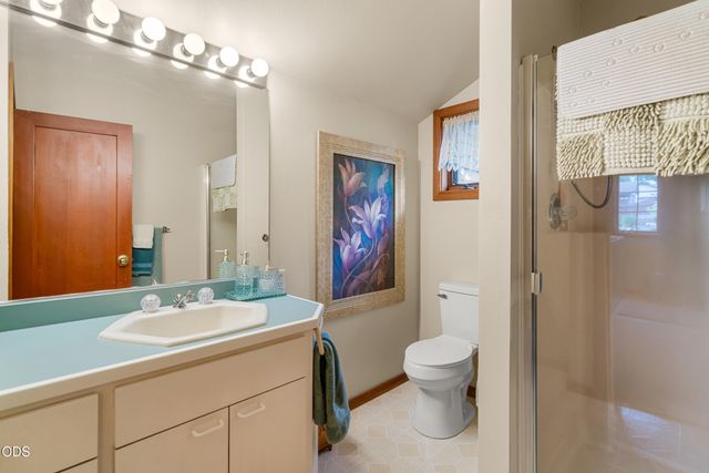 2502 Dellwood, Medford, OR 97504