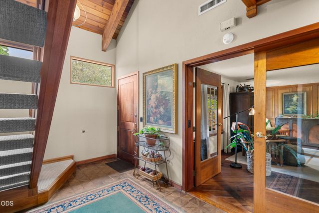 2502 Dellwood, Medford, OR 97504