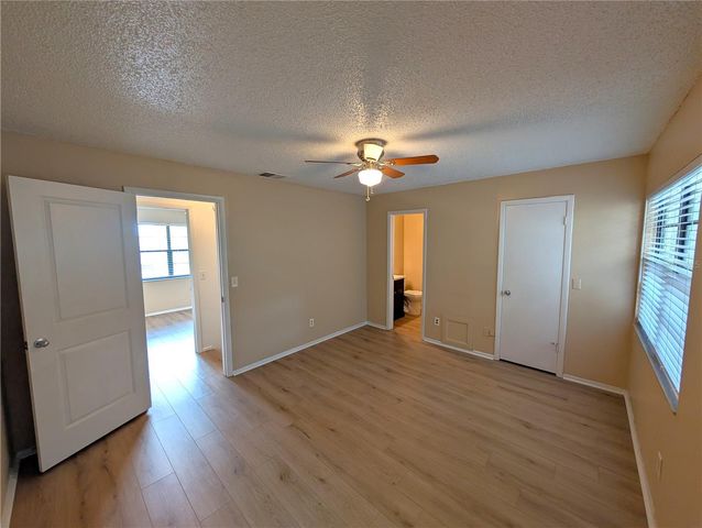 3441 OAK TRAIL COURT, Tampa, FL 33614