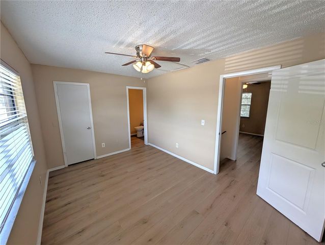 3441 OAK TRAIL COURT, Tampa, FL 33614