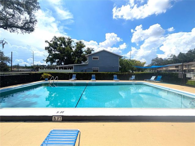 3441 OAK TRAIL COURT, Tampa, FL 33614