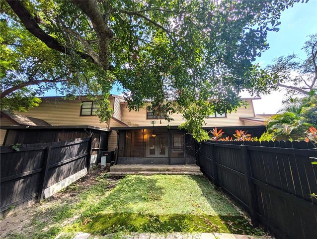 3441 OAK TRAIL COURT, Tampa, FL 33614