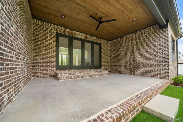 1560 SHEA HARBOR, Tuscaloosa, AL 35406