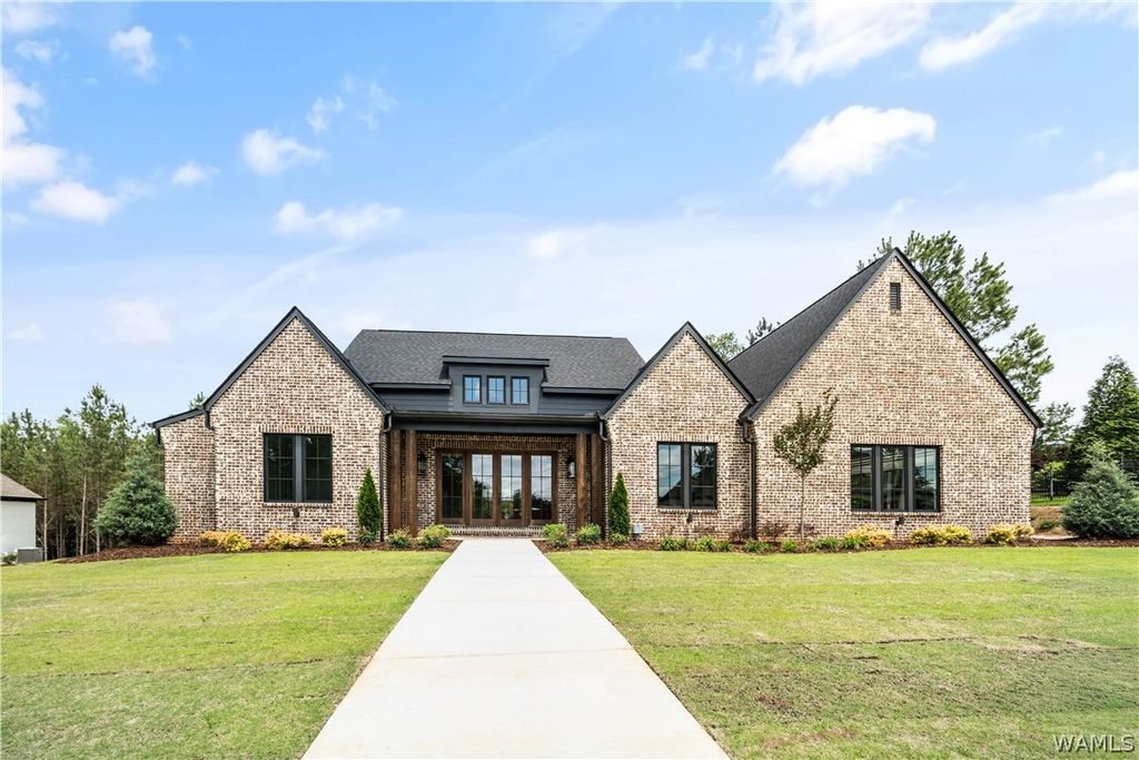 1560 SHEA HARBOR, Tuscaloosa, AL 35406