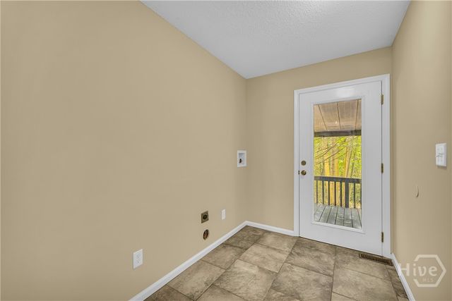 115 Beaver Ridge Drive, Winterville, GA 30683