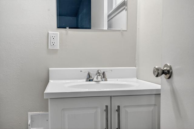 2650 Cadjew Ave, Sacramento, CA 95832