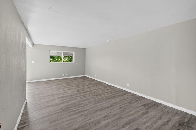 2650 Cadjew Ave, Sacramento, CA 95832