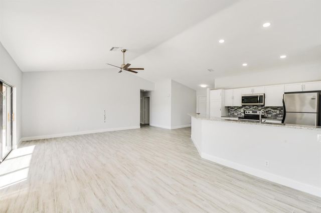 8201 RANGER Trail, Boca Raton, FL 33487